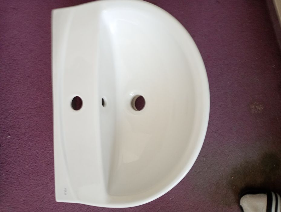 Umywalka ceramiczna  MiTo  nowa