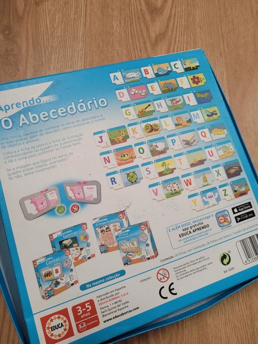 Jogo alfabeto de criança