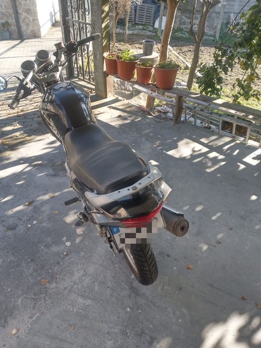 KYMCO pulsar 125 Creixomil •