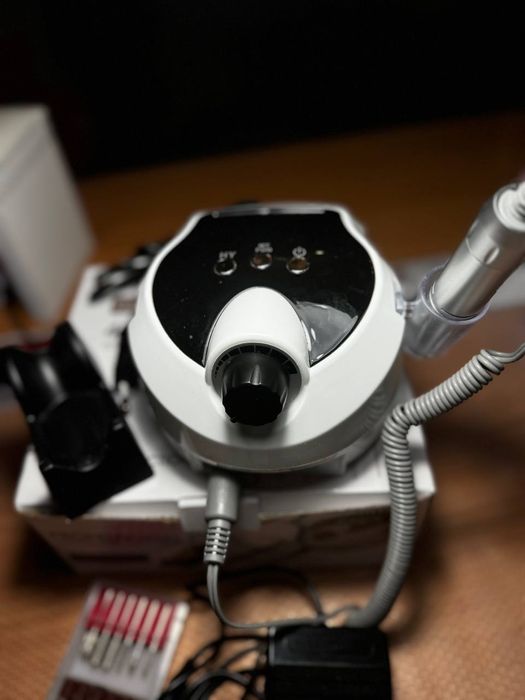 Продам фрезер для манікюру