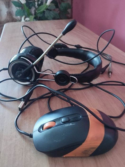 Продам пк. В подарунок мишка та наушники