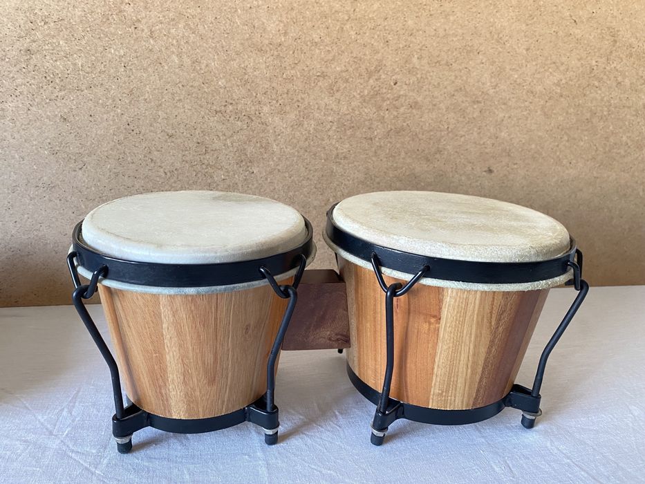 Бонги, бонг барабаны Индия