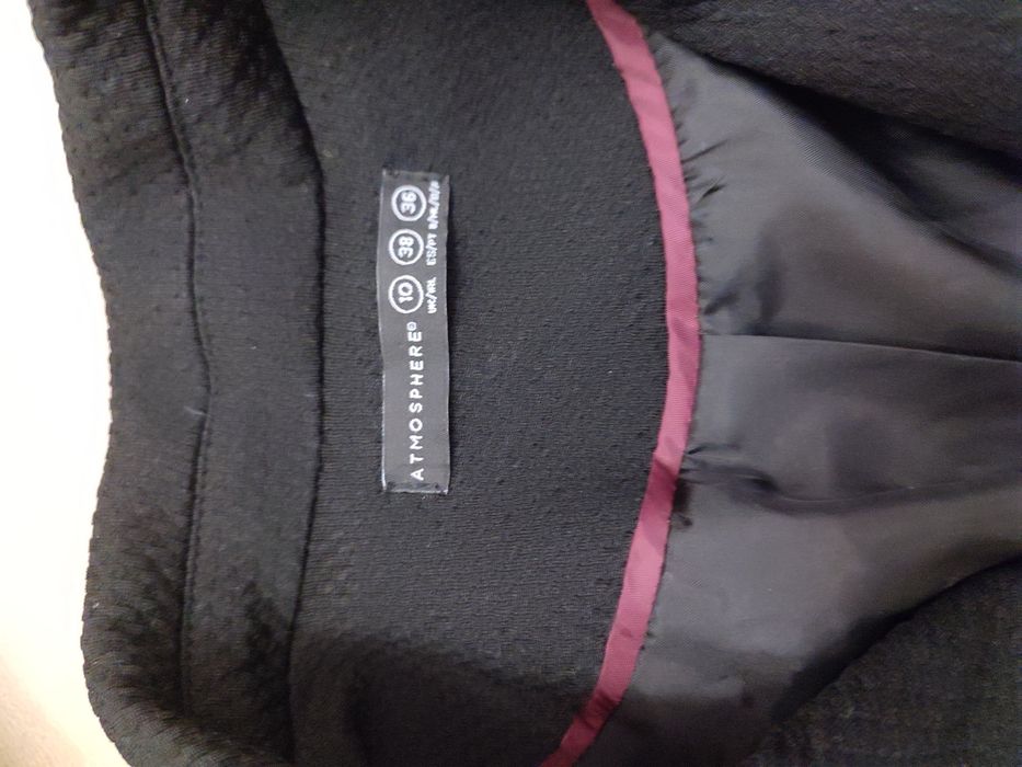 Чудовий стрейчевий піджак жакет кардиган