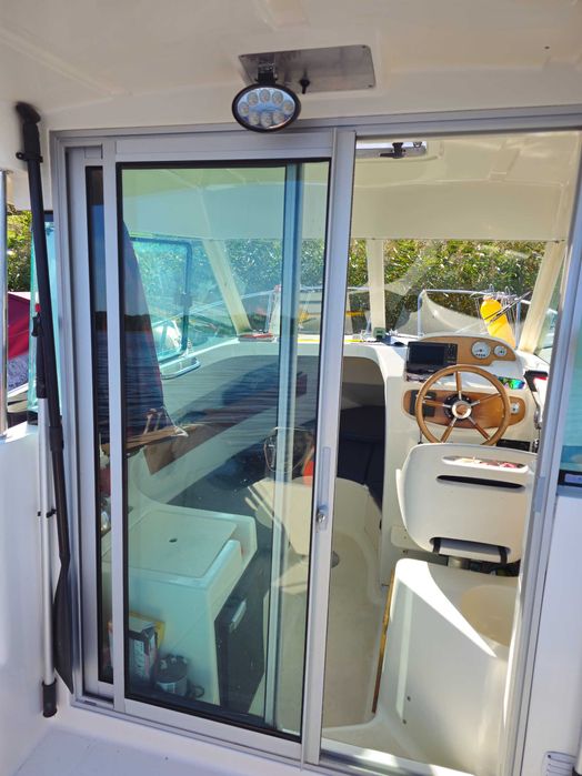 Łódż motorowa Jeanneau  Merry Fisher  625