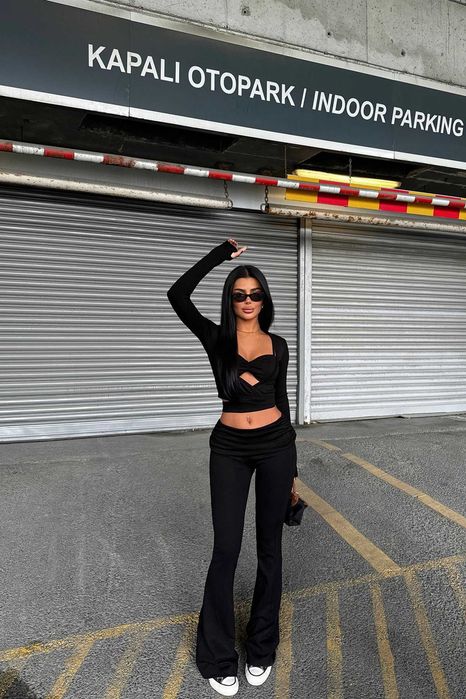 XS S M L Komplet Dopasowany Cut-out Black Glamour