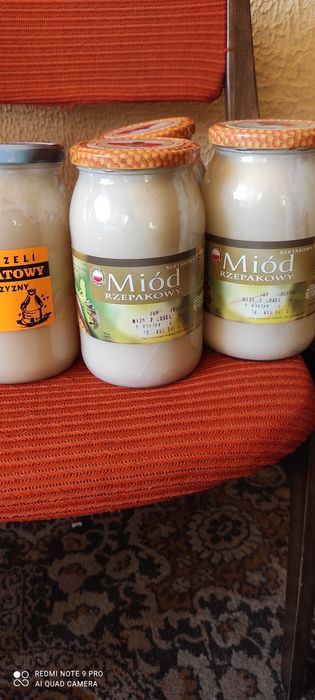 Miód wielokwiatow , rzepakowy , spadziowy słoik 0,9 l  kit pszczeli