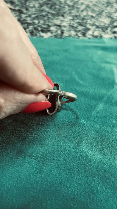 Anel de prata com ouro e marcassites