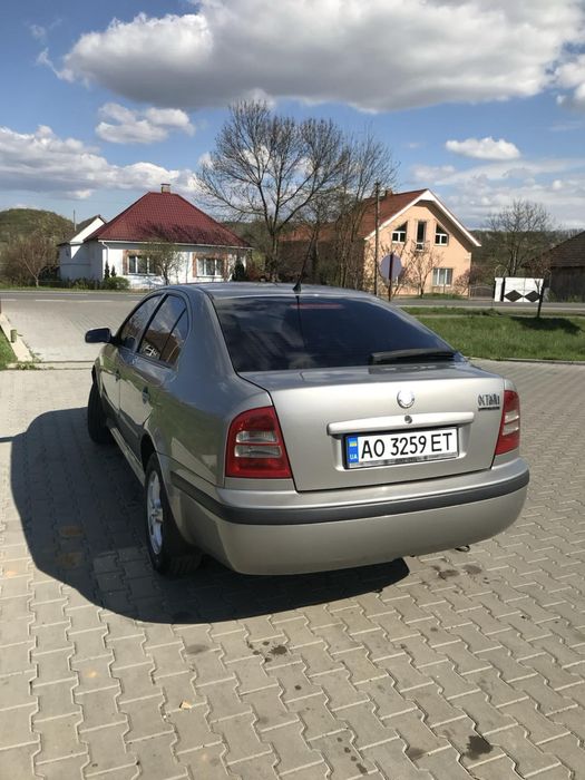 Машина на повнім ходу