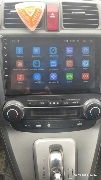 Продам магнітолу на ходу срв 2006+