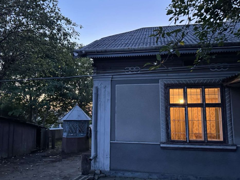Продам будинок в Мельниці подільській з великою земельною ділянкою