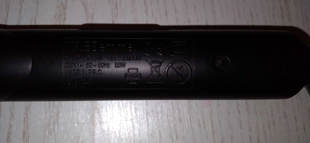 Плойка Tresemme. Англія.