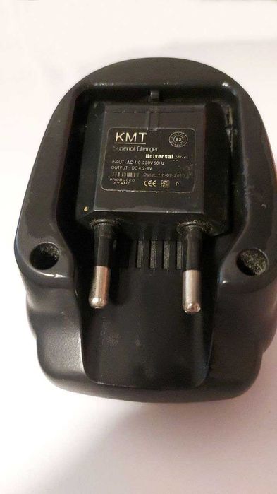 Зарядні пристрої для акумуляторів