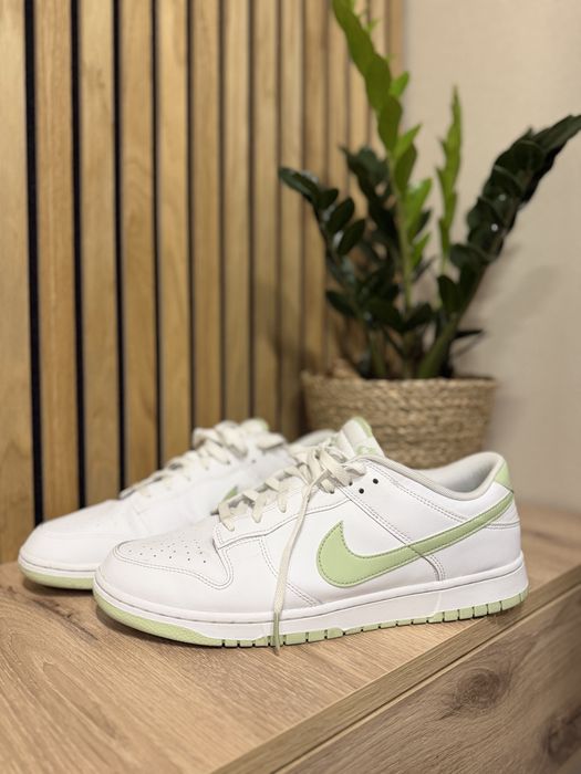 Nike Dunk Low White / Light Green кросівки