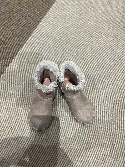 Vendo botas de menina, de marca Chicco nº27