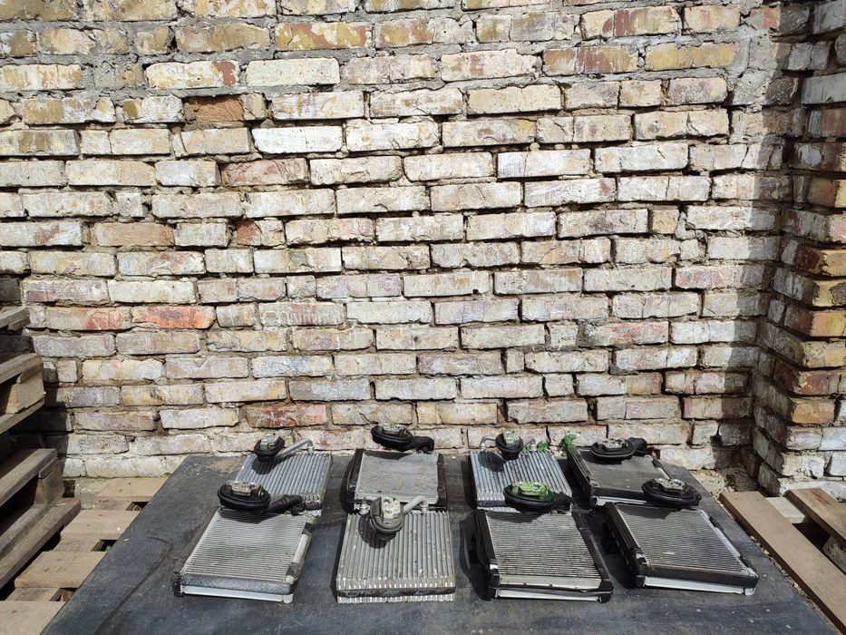 Радіатор (випарник) кондиціонера Фольксваген Пассат Б6 Пассат Б7