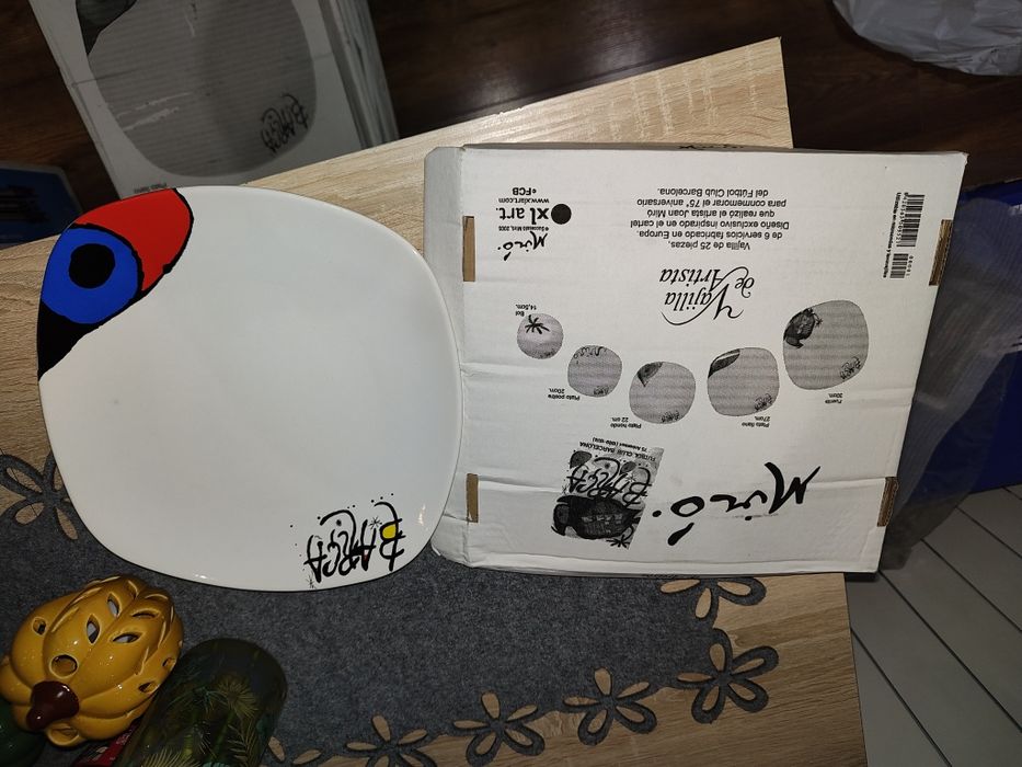 Talerz obiadowy  Fc Barcelona  27cm została  1 sztuka