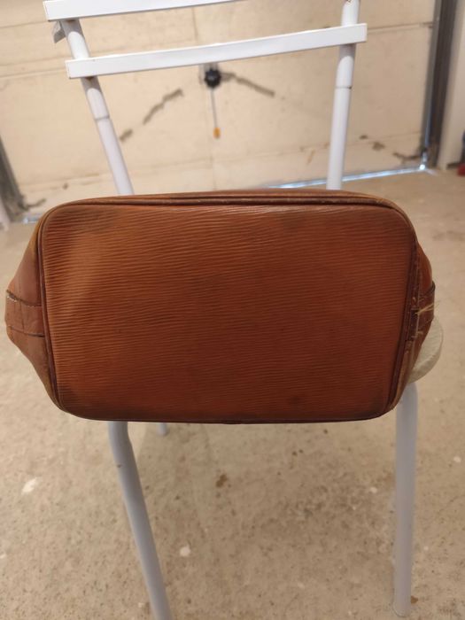 Louis Vuitton Noé Vintage – Couro Epi (1989) – Autêntica