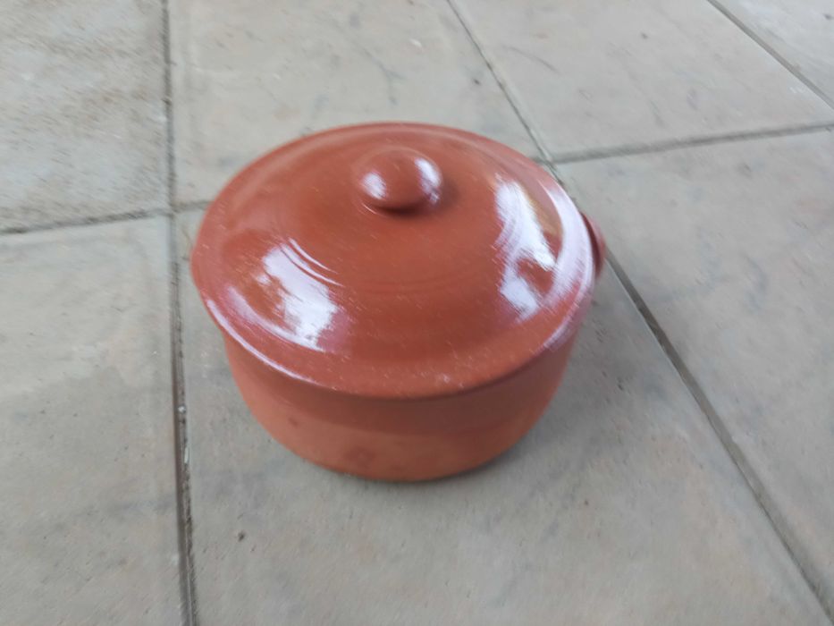 Caçoilo em barro430894669471436801