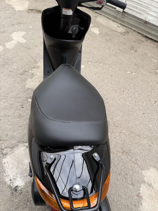 Yamaha Jog sa16 з контейнера