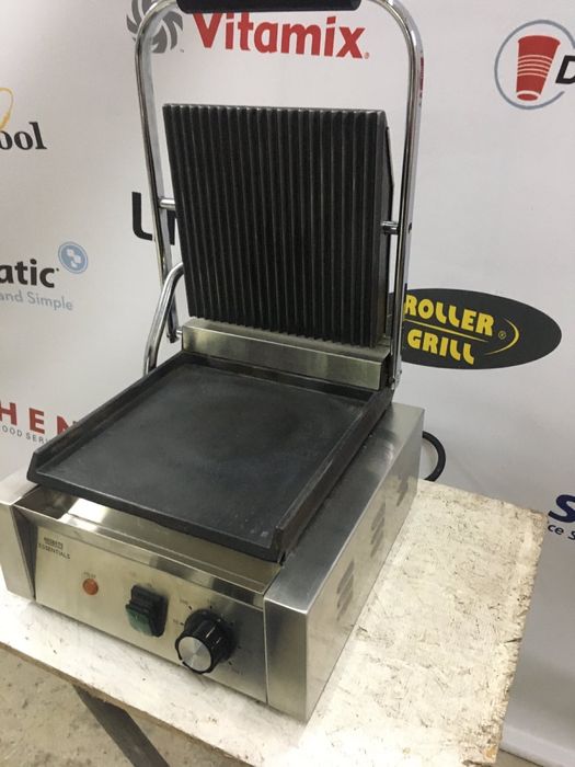 Гриль контактний однопостовий NISBETS  DA396