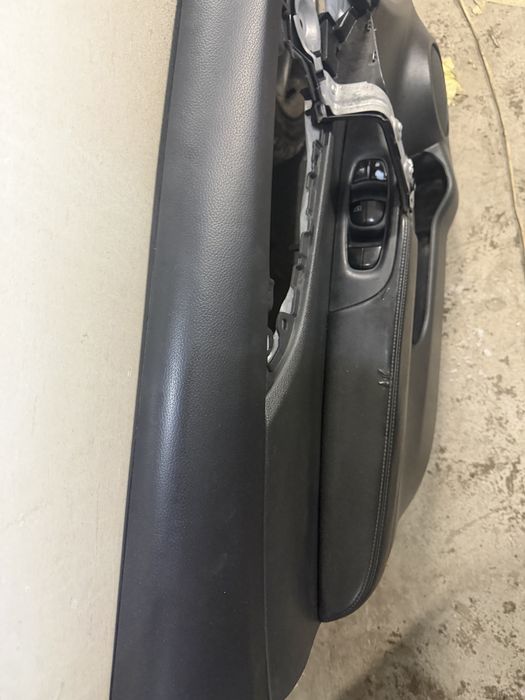 Nissan rogue карта водителя    2018 года