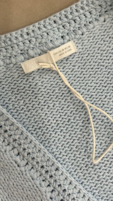 Вʼязана жилетка  Zara