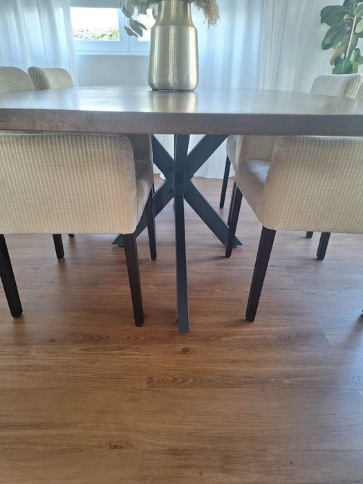 Mesa madeira maciça