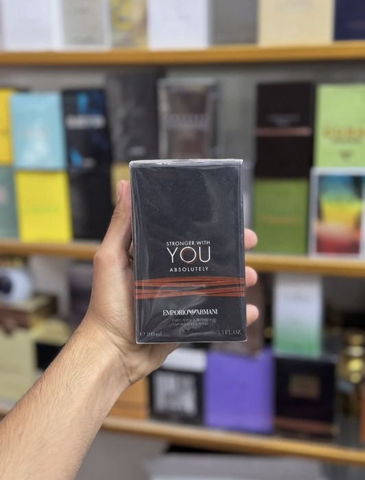 Парфумована вода Stronger Absolutely 100ml.