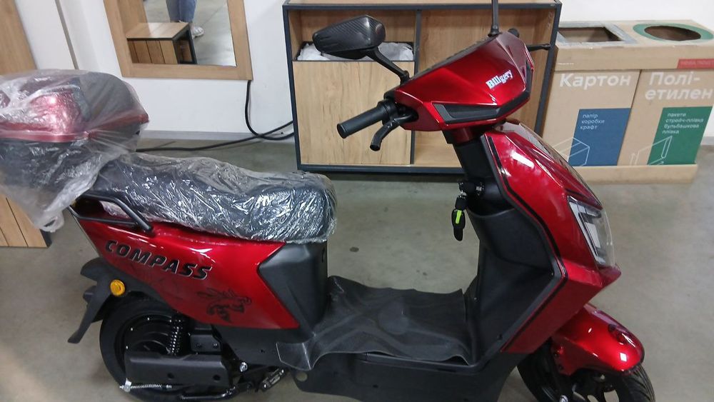 Електроскутер/електромопед  Billgery з LiFePo4 72 Вольта і 30 Ампер