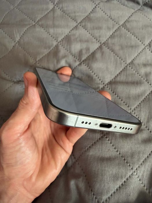 Iphone 15 pro 256 GB