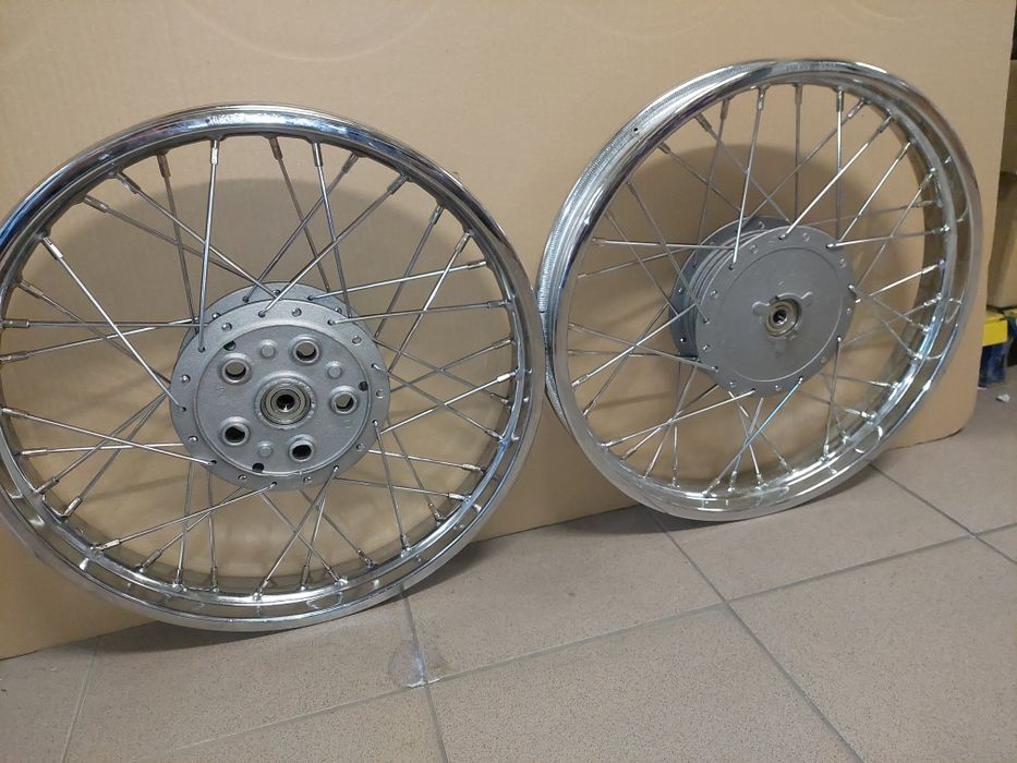 Odrestaurowane jak nowe kola kpl wsk125 r18 wycentrowane pl