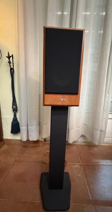 Venda de Sistema de Som (Aparelhagem , Amplificador e Colunas)