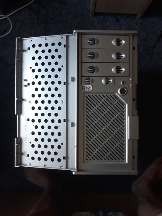 Компьютерний корпус Chieftec