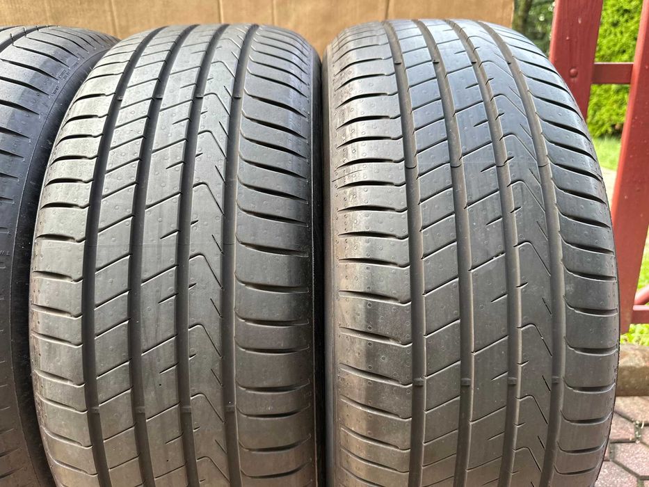 Opony Pirelli Cinturato P7 215/50R18 96V XL 2021