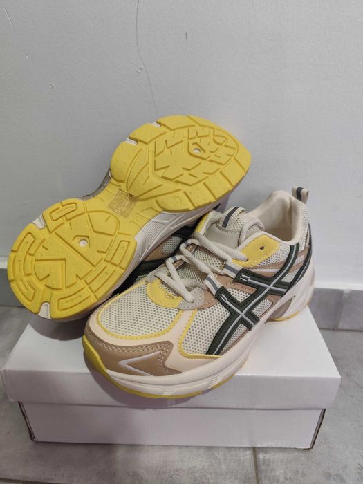 Sapatilhas de senhora vários tamanhos