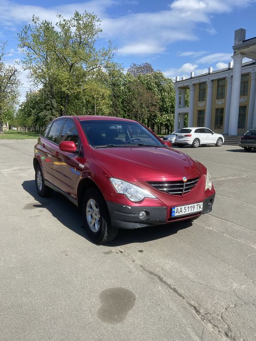 Авто 2й власник на ходу куплений в салоні в Києві