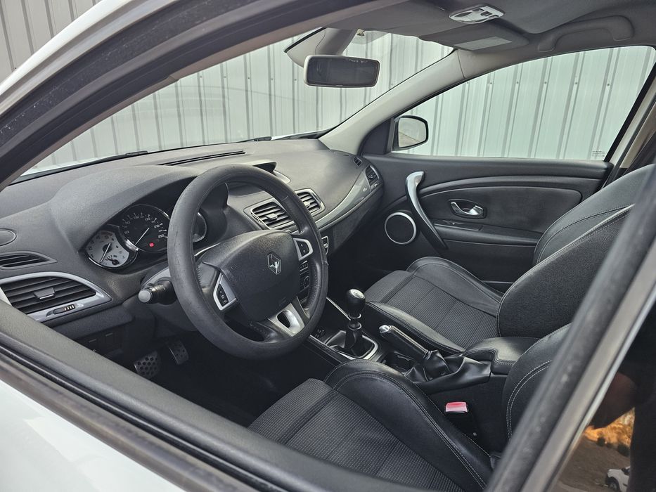 Renault Mégane 1.5 dCi Break | 2011 | Nacional — photo 3