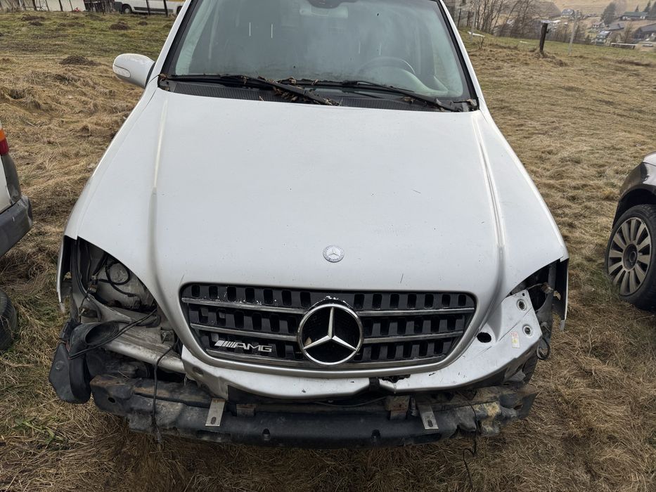 Maska pokrywa Mercedes Ml 163 AMG