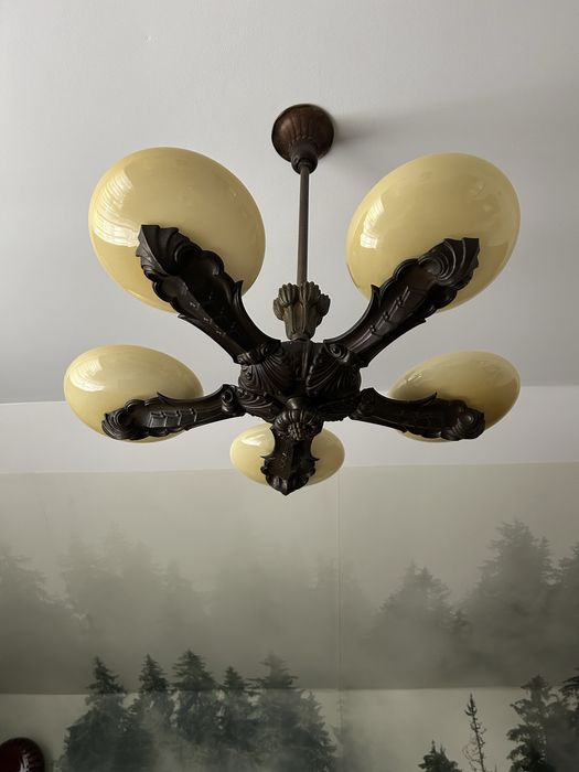 Piekny żyrandol Art Deco