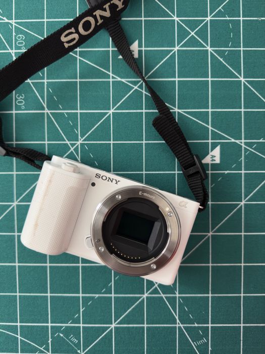 Sony ZV-E10 Corpo