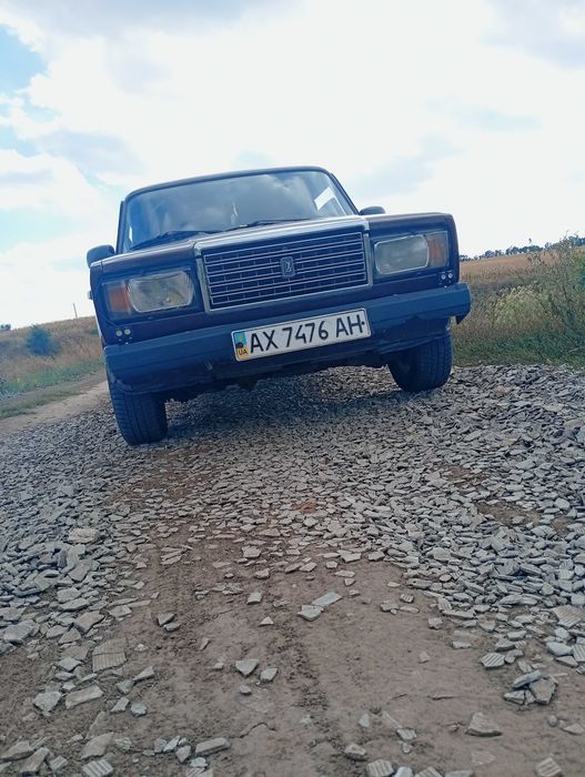 Продам ваз 2107..