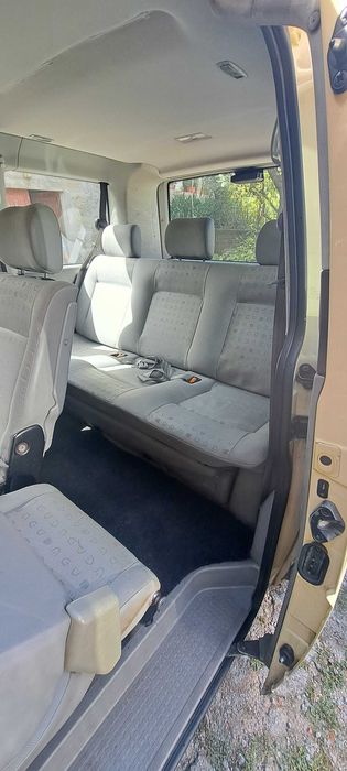 Volkswagen Caravelle 2.5TDI