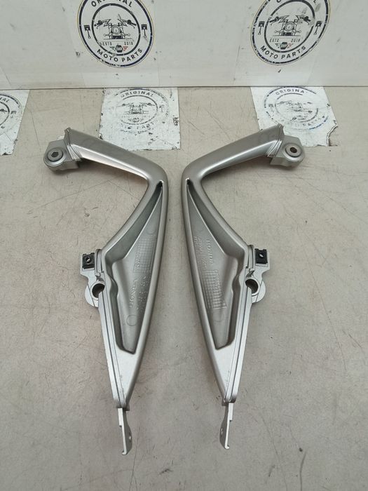 Pegas apoio traseiroHonda VFR800X