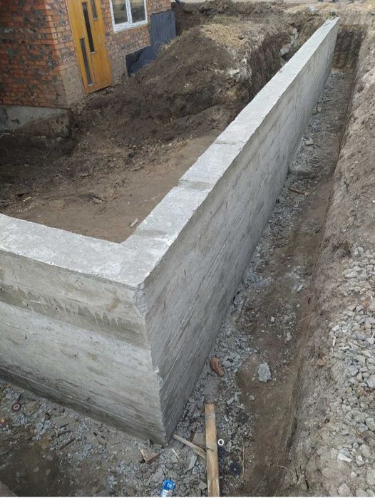 Виконуємо будівельні роботи