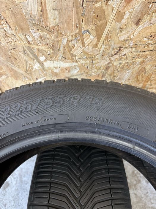 2 X Opony Wielosezonowe 225/55R18 Michelin