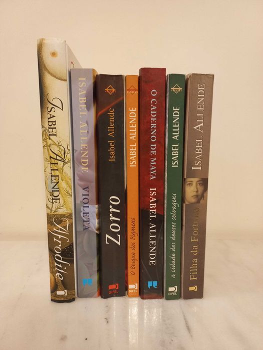 Vendo livros como novos.