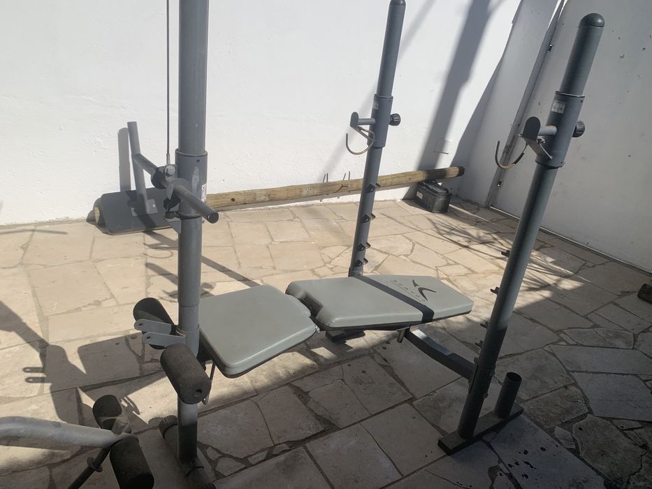 Maquina de musculaçao Domyos