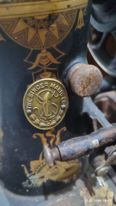 Ручна швейна машина Singer.