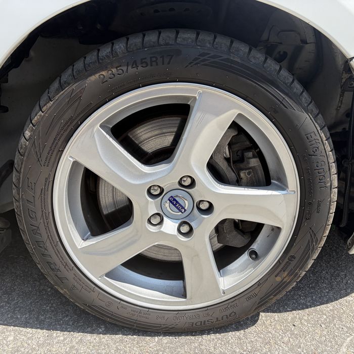 Capo/ parachoque/ optica/ air bag  volvo v60 hibrida plugin