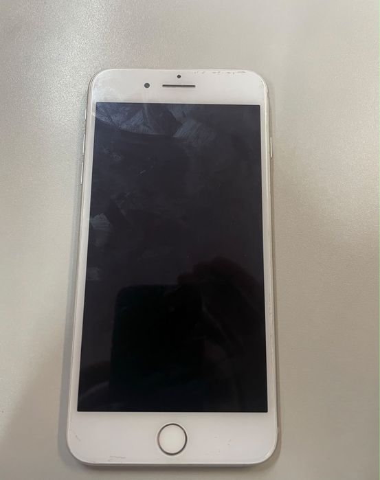 Iphone 8 plus  de 64gb